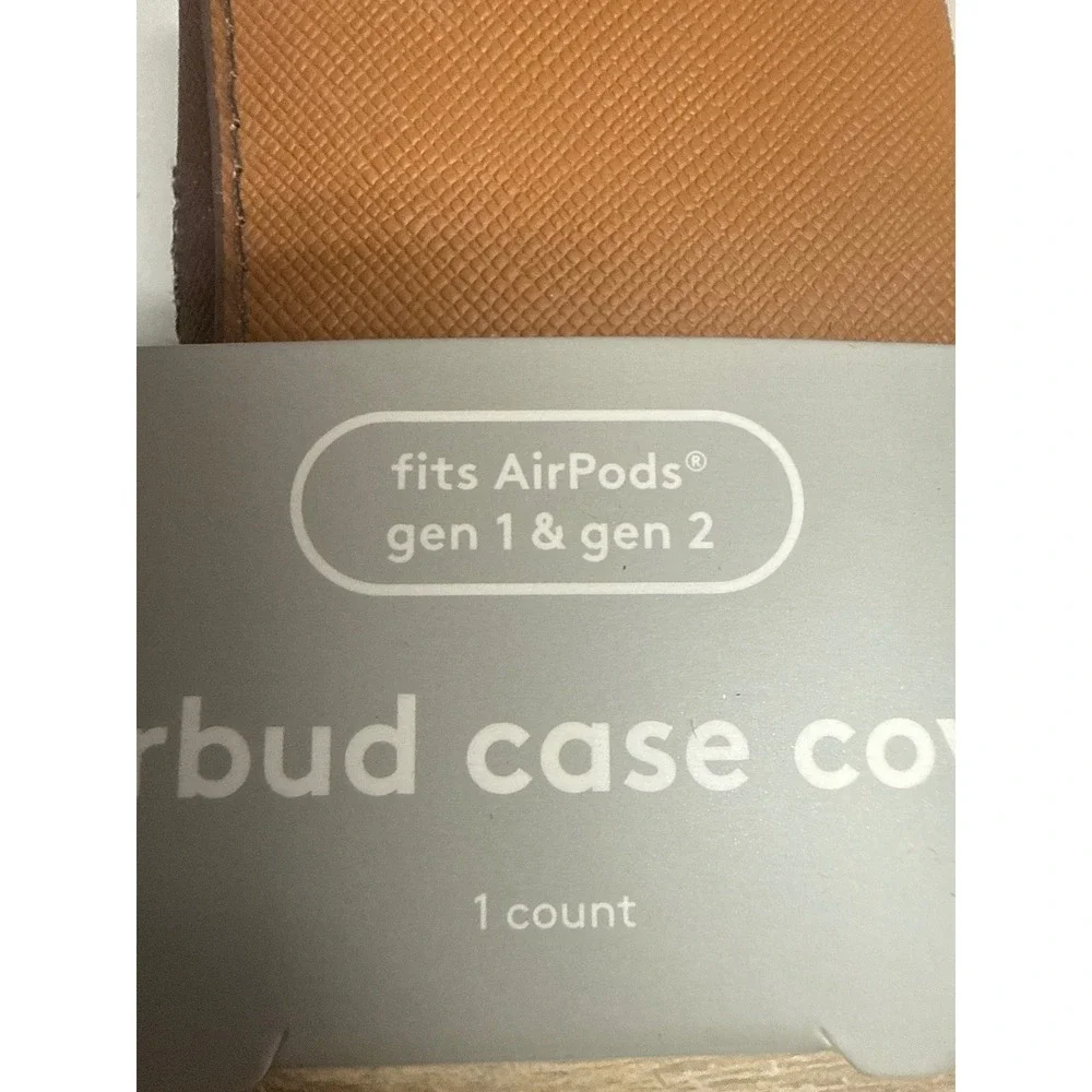 Heyday Brown Faux Leather Earbud Case Cover for AirPods Gen 1 & 2 with Carabiner